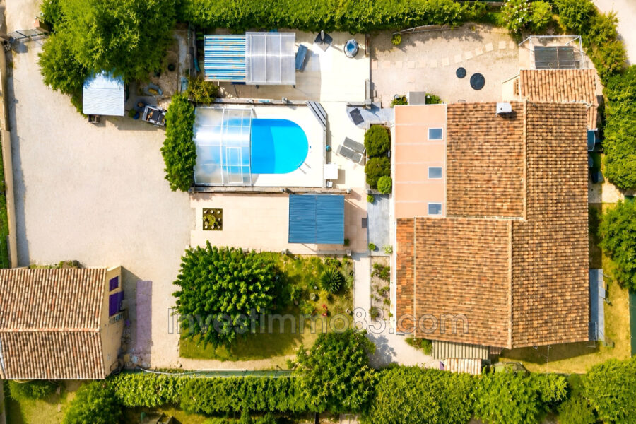 Maison à vendre à Rocbaron — Vue parc & jardin — photo 12