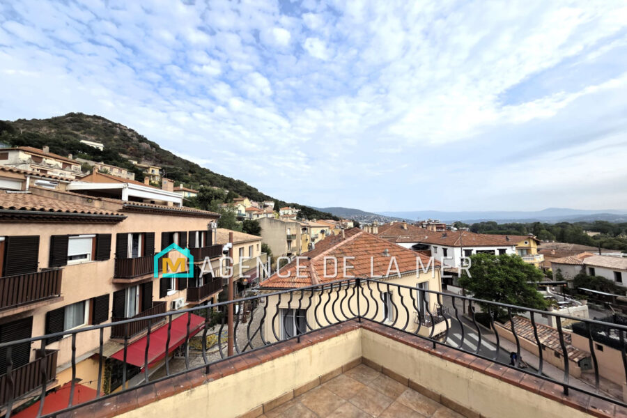 Appartement à vendre à Mandelieu-la-napoule — Vue mer — photo 3