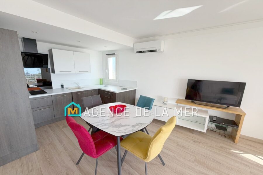 Appartement à vendre à Mandelieu-la-napoule — Vue mer — photo 3