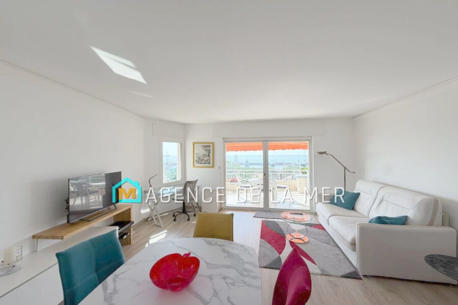 Appartement à vendre à Mandelieu-la-napoule — Vue mer — photo 7