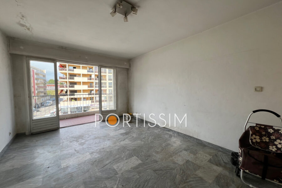 Appartement à vendre à Cagnes-sur-mer — Vue sur la ville — photo 9