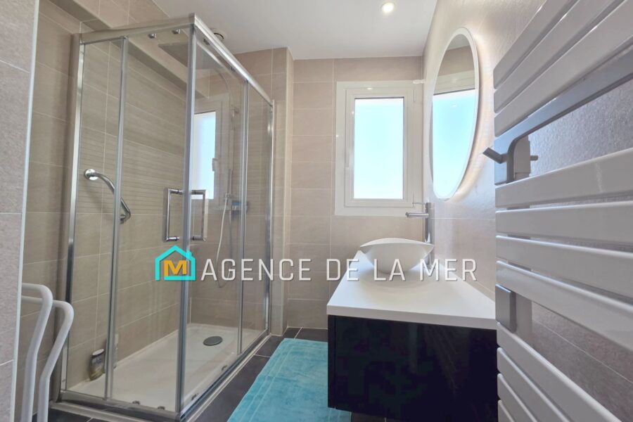 Appartement à vendre à Mandelieu-la-napoule — Vue mer — photo 6