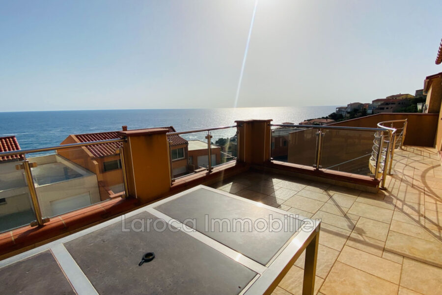 Maison à vendre à Cerbère — Vue mer — photo 1