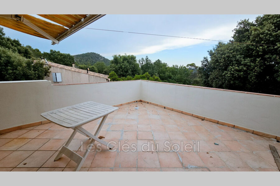 Maison à vendre à Le val — Vue nature — photo 1