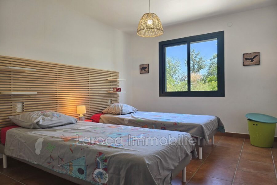 Maison à vendre à Villelongue-dels-monts — Vue montagne — photo 17