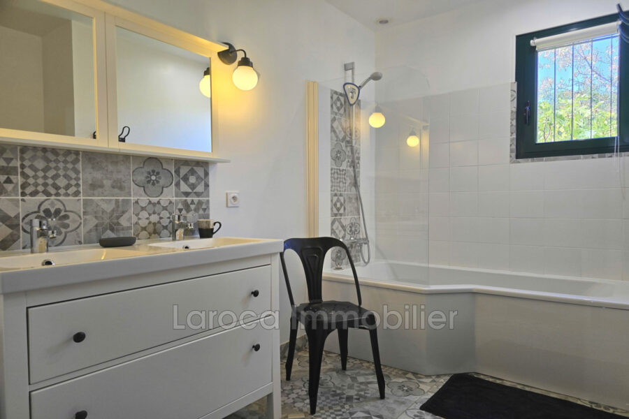 Maison à vendre à Villelongue-dels-monts — Vue montagne — photo 18