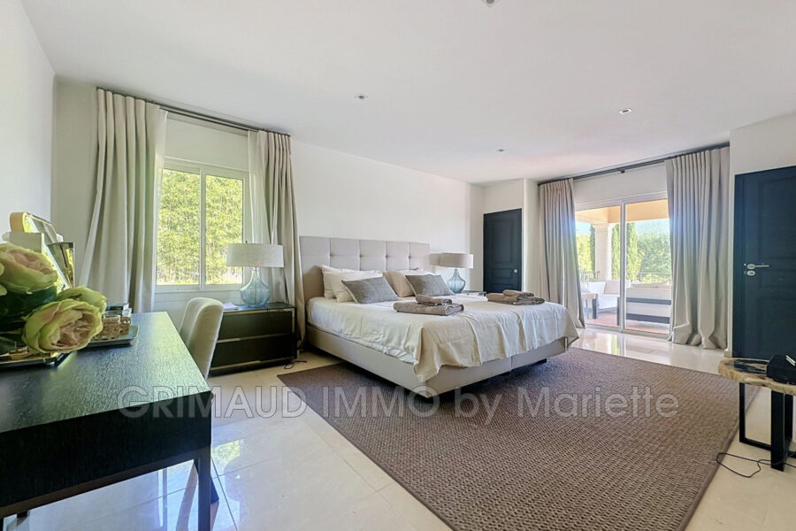Maison à vendre à Grimaud — Vue mer — photo 20