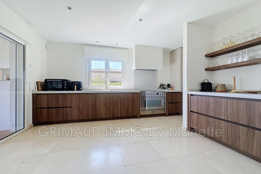 Maison à vendre à Grimaud — Vue mer — photo 17