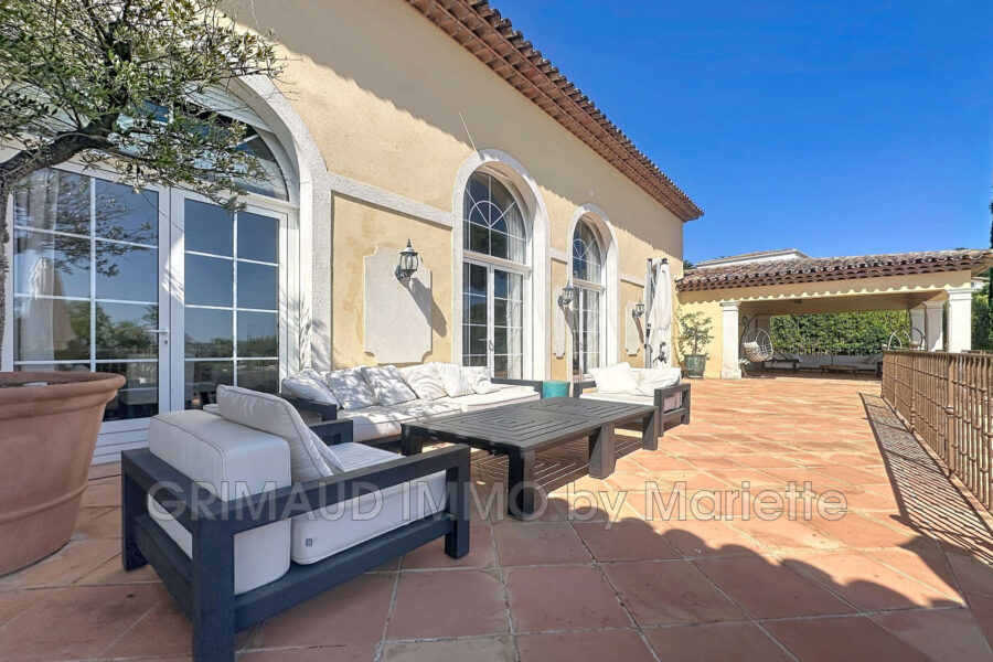 Maison à vendre à Grimaud — Vue mer — photo 6