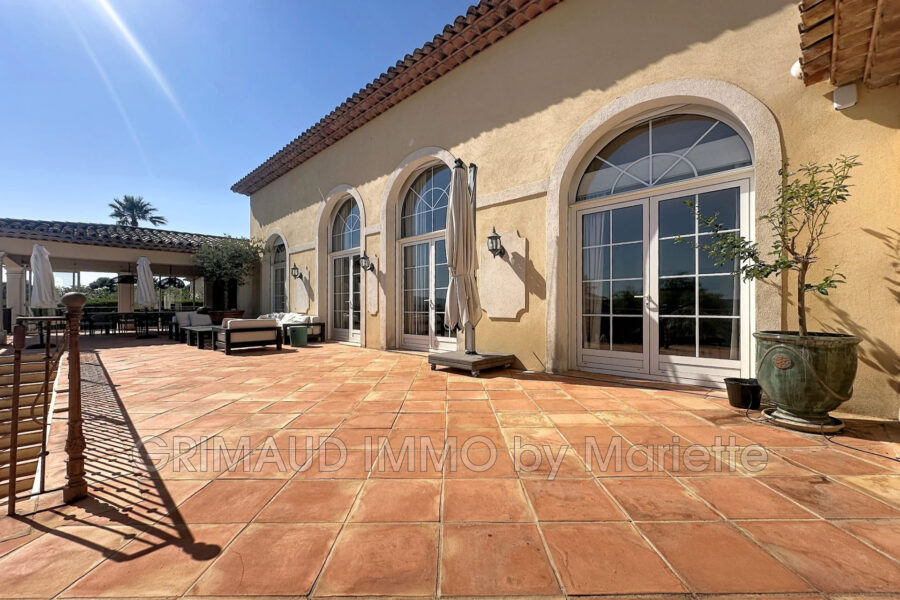 Maison à vendre à Grimaud — Vue mer — photo 8