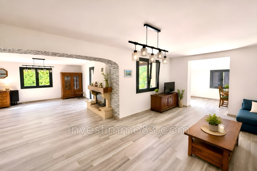 Maison à vendre à Peypin — Vue parc & jardin — photo 9