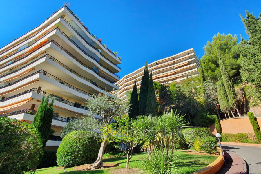 Appartement à louer à Nice — Vue mer — photo 2