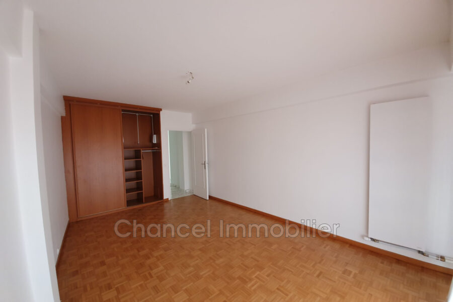Appartement à louer à Nice — Vue mer — photo 5