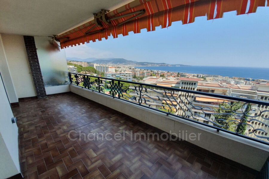 Appartement à louer à Nice — Vue mer — photo 1