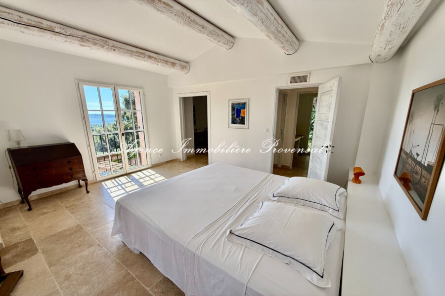 Maison à vendre à Grimaud — Vue mer — photo 17