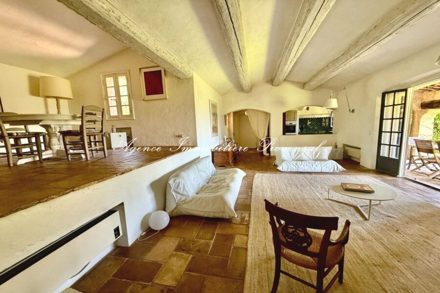 Maison à vendre à Grimaud — Vue mer — photo 13
