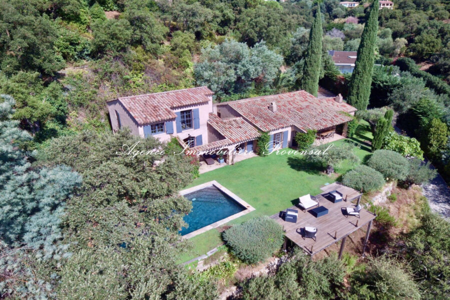 Maison à vendre à Grimaud — Vue mer — photo 2
