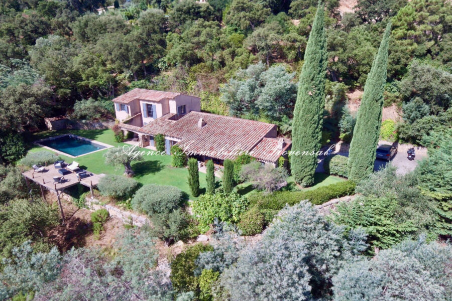 Maison à vendre à Grimaud — Vue mer — photo 4