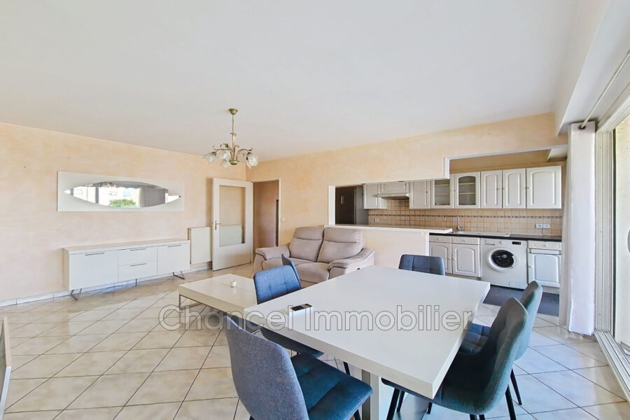 Appartement à vendre à Juan-les-Pins — Vue sur la ville — photo 8