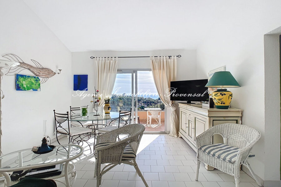 Appartement à vendre à Sainte-maxime — Vue mer — photo 4