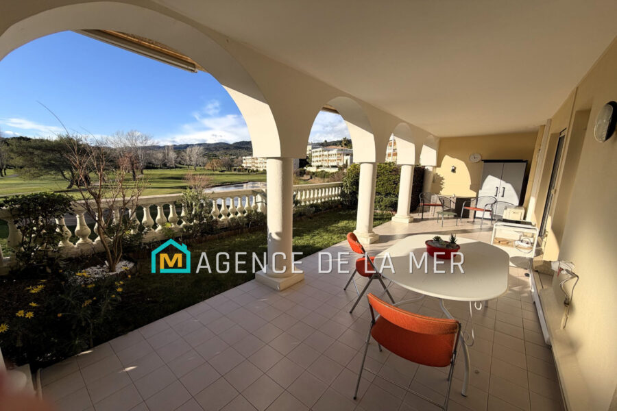 Appartement à vendre à Mandelieu-la-napoule — Vue golf — photo 3