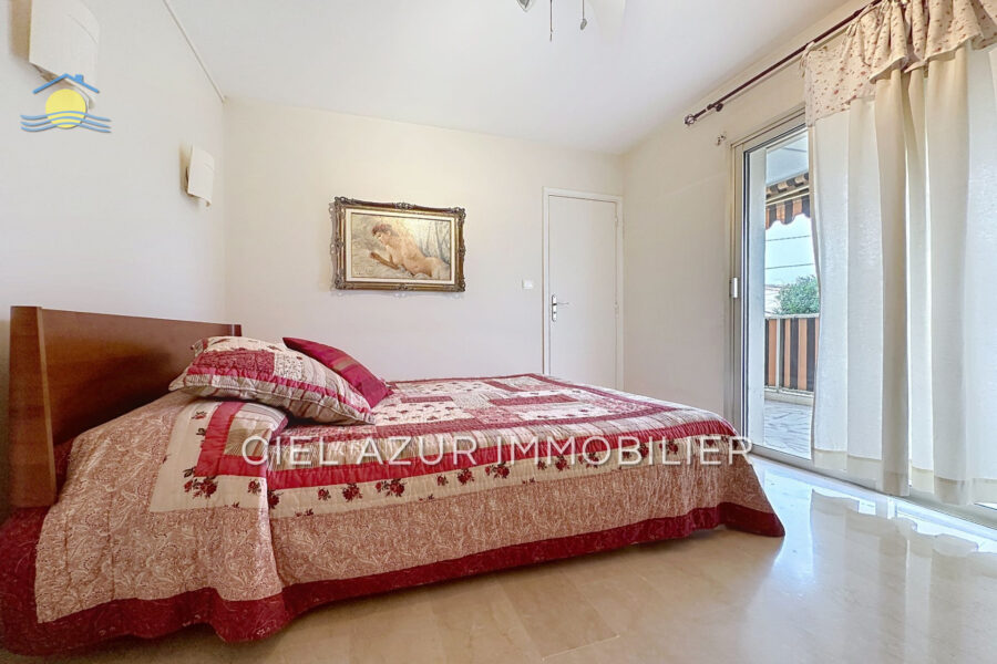 Appartement à vendre à Antibes — Vue dégagée — photo 4