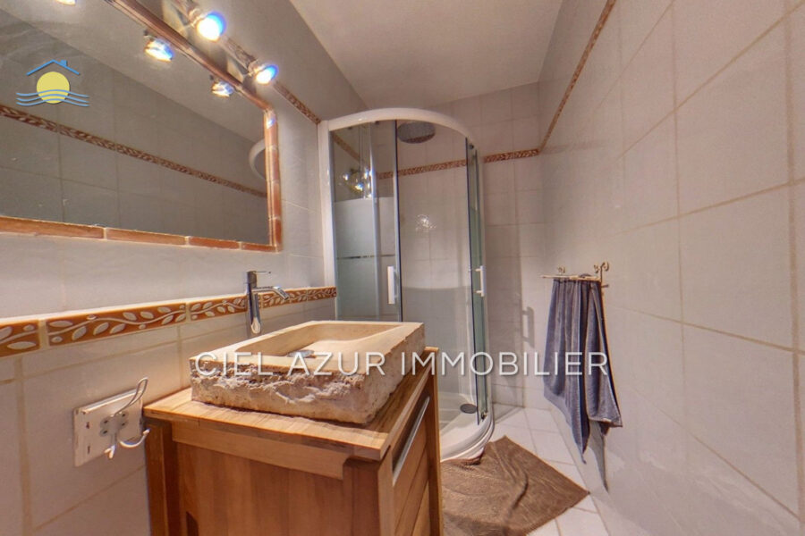 Appartement à vendre à Antibes — Vue parc & jardin — photo 6