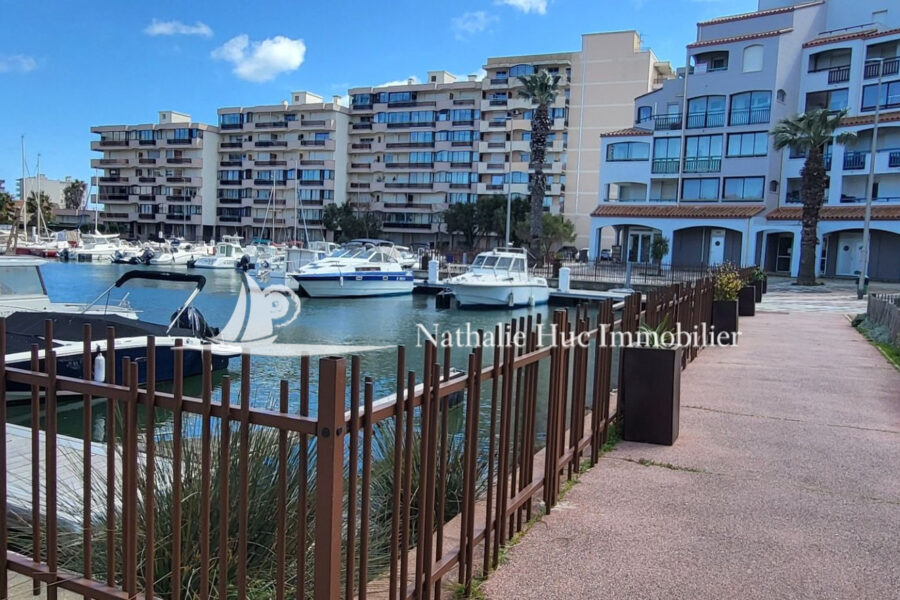 Appartement à vendre à Canet-plage — Vue marina & port — photo 5