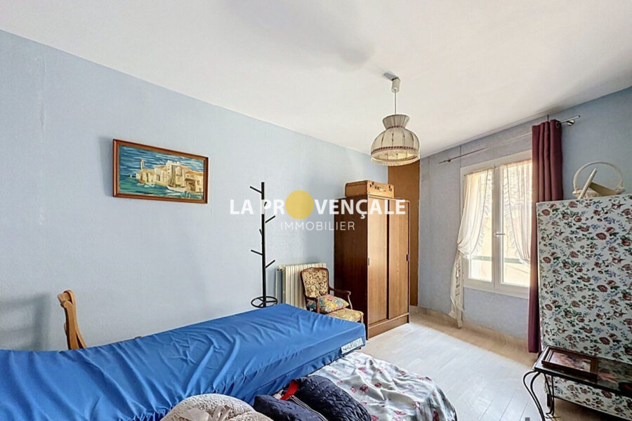 Maison à vendre à Trets — Vue sur la ville — photo 7