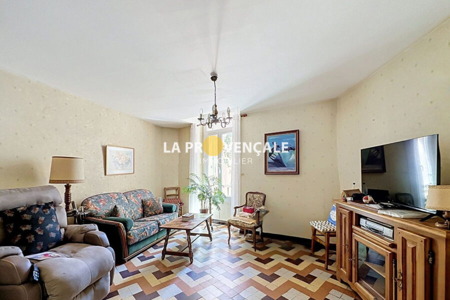 Maison à vendre à Trets — Vue sur la ville — photo 3