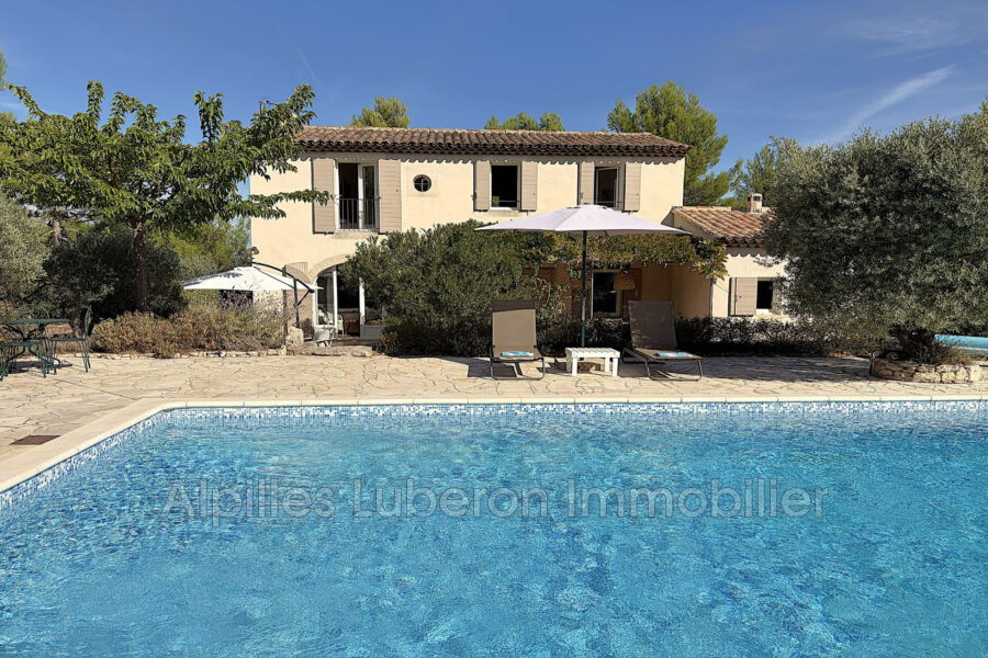 Maison à louer à Eygalières — Vue nature — photo 2