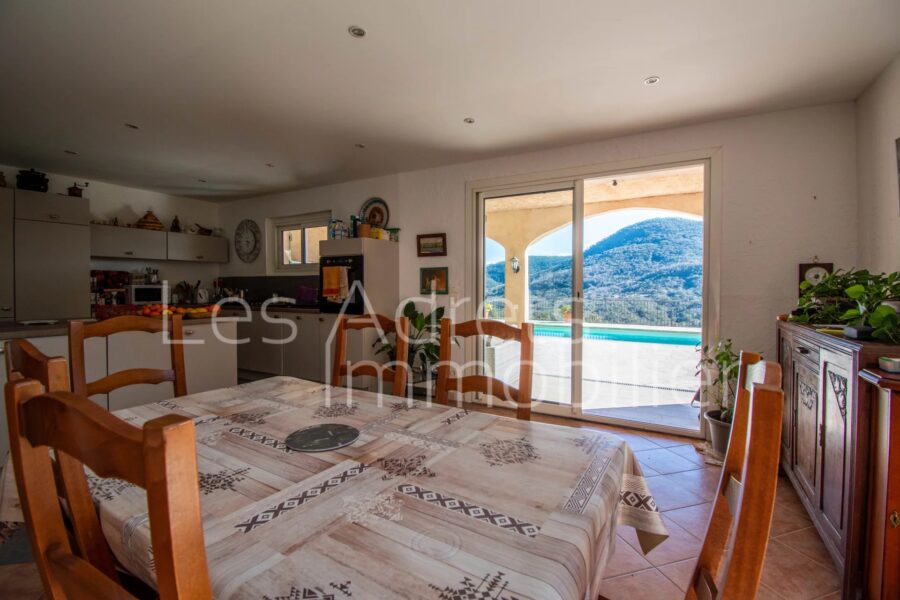 Maison à vendre à Les adrets-de-l&rsquo;estérel — Vue montagne — photo 13