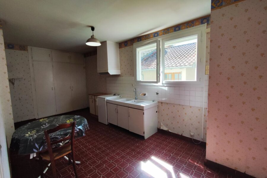 Maison à vendre à Mirebeau — Vue parc & jardin — photo 5