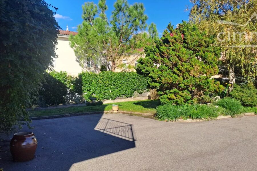 Maison à vendre à Bourgoin-jallieu — Vue nature — photo 3