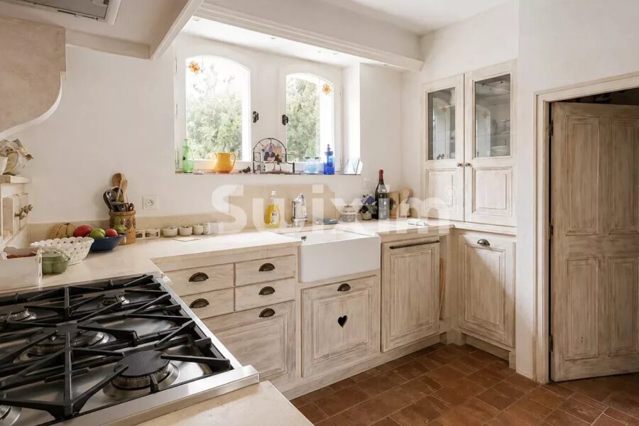 Maison à vendre à Grignan — Vue dégagée — photo 9