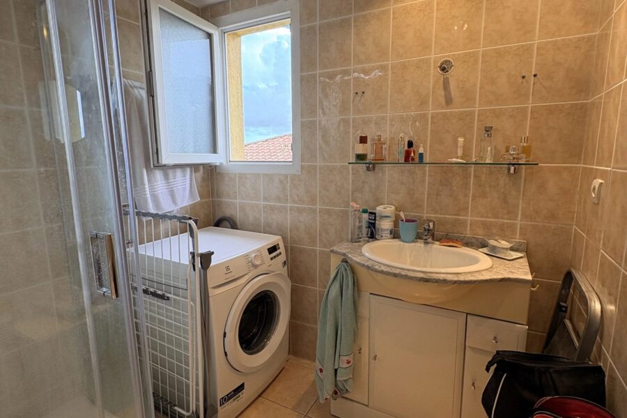 Appartement à vendre à Cogolin — Vue mer — photo 8