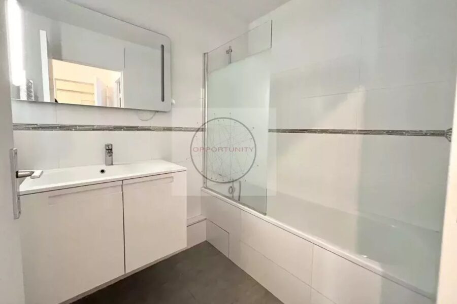 Appartement à vendre à Saint-mandé — Vue sur la ville — photo 5