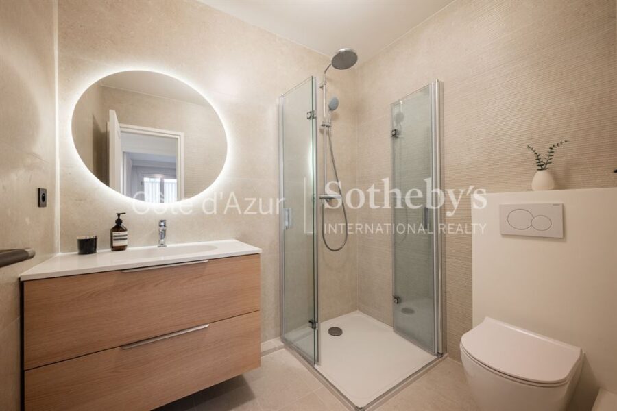 Appartement à vendre à Nice — Vue sur la ville — photo 14