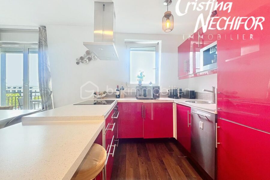 Appartement à vendre à Chessy — Vue sur la ville — photo 8