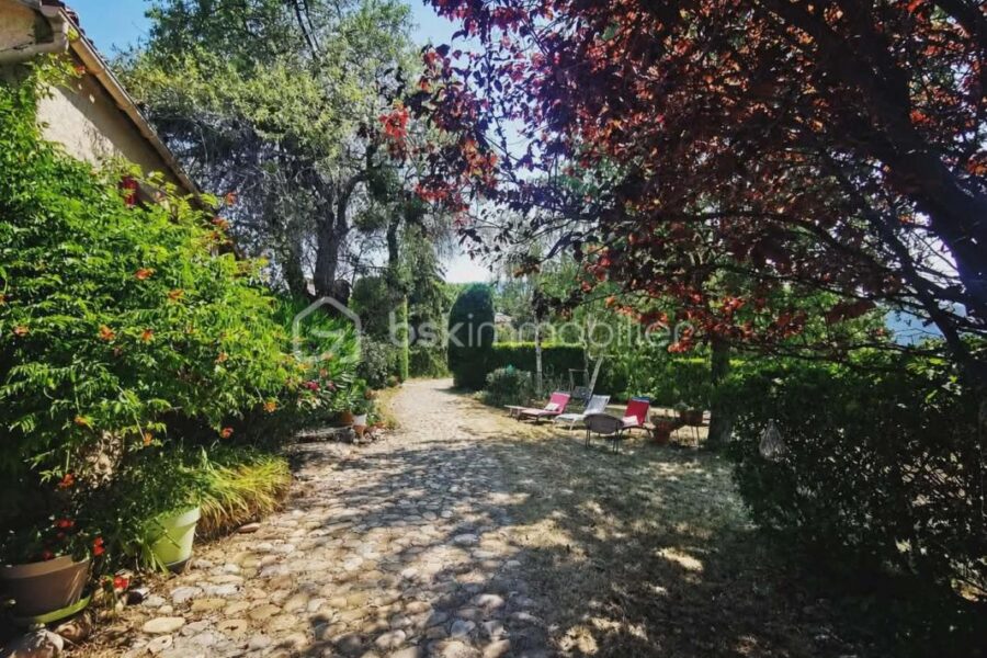 Maison à vendre à Thoard — Vue montagne — photo 7