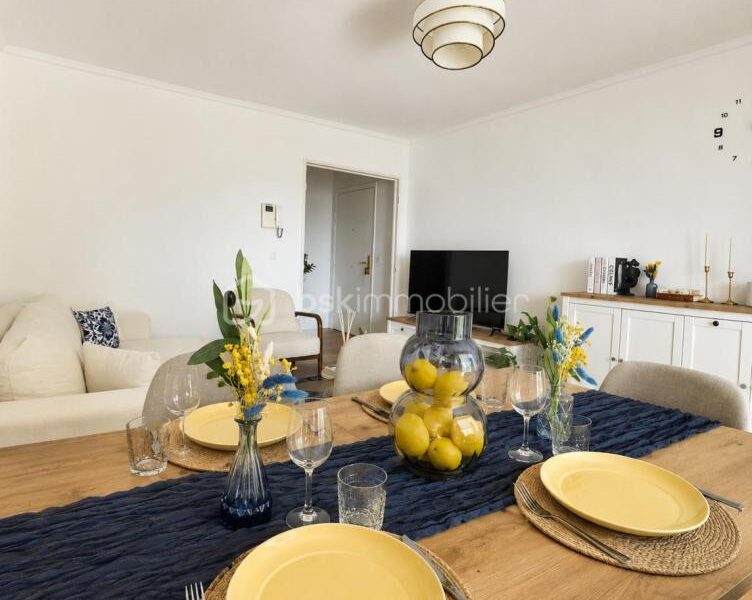 Appartement à vendre à Nice — Vue sur la ville — photo 8