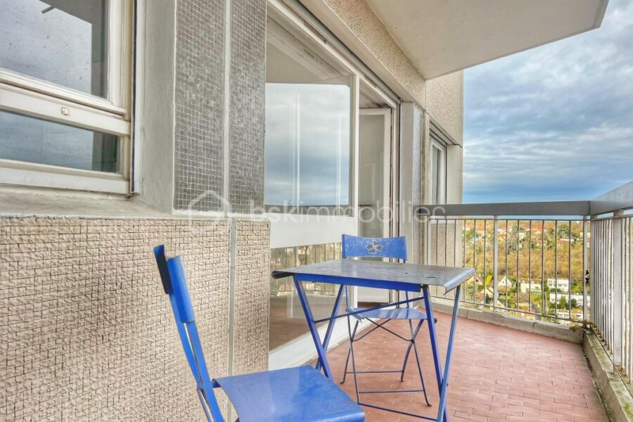 Appartement à vendre à Marly le roi — Vue sur la ville — photo 7