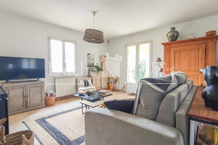 Maison à vendre à Uzes — Vue parc & jardin — photo 7