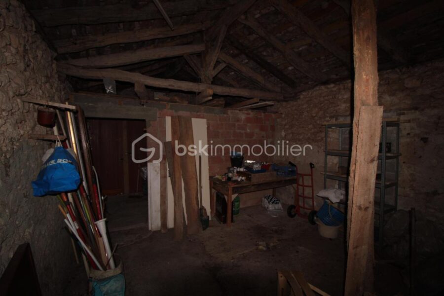 Maison à vendre à Montaigu de quercy — Vue dégagée — photo 8