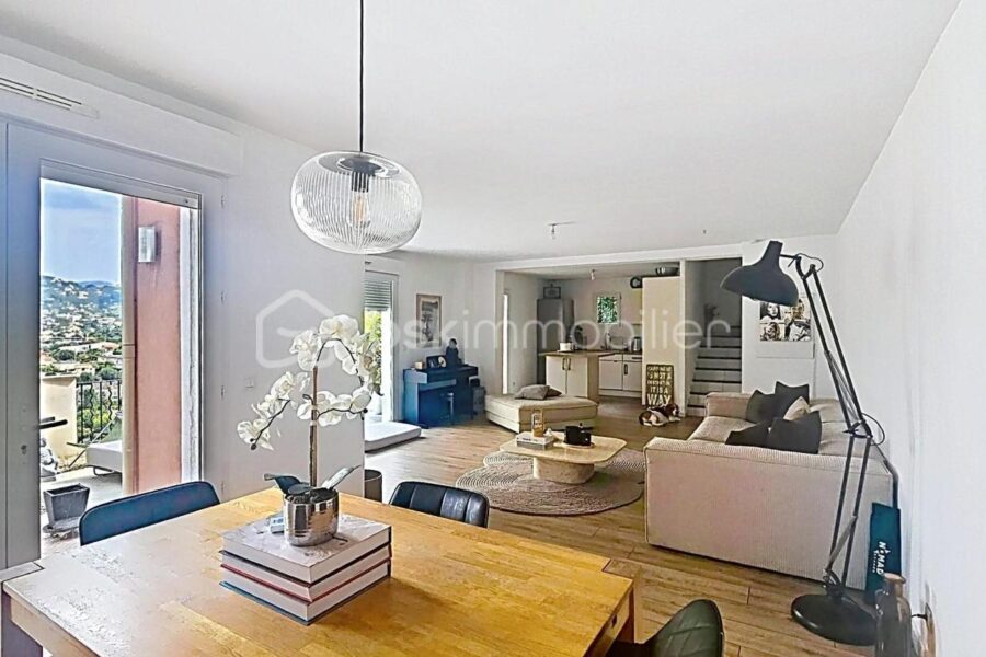 Maison à vendre à La trinite — Vue montagne — photo 7