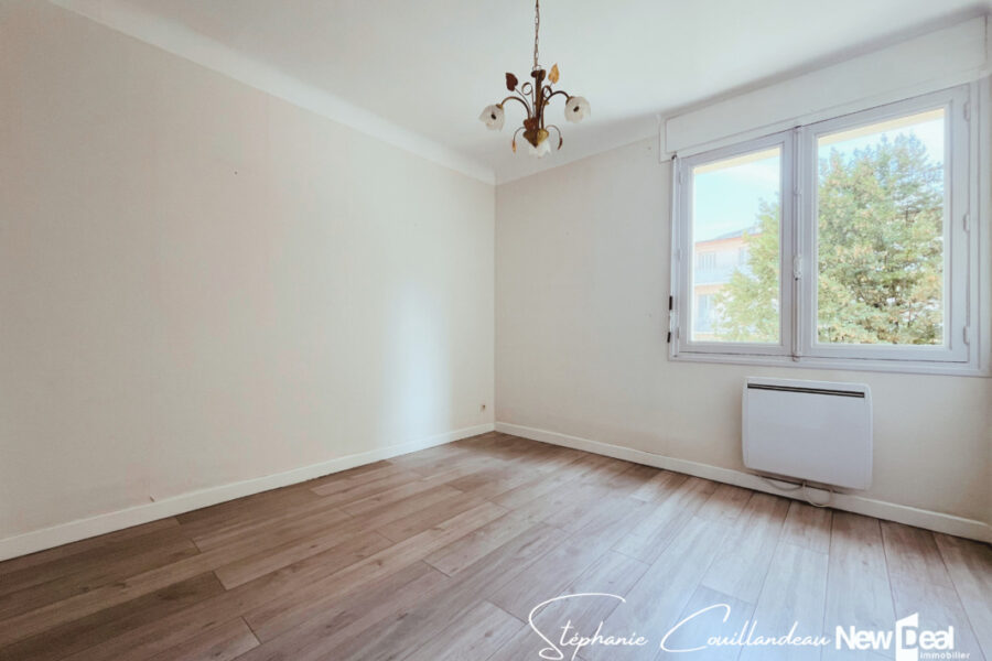 Appartement à vendre à Aix les bains — Vue montagne — photo 7