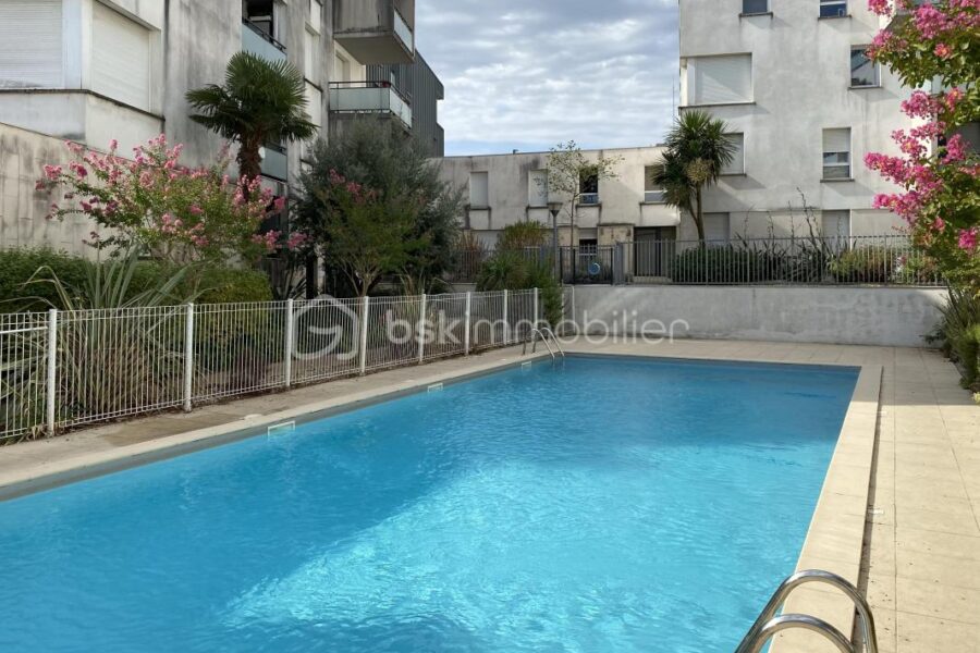 Appartement à vendre à Lormont — Vue sur la ville — photo 7