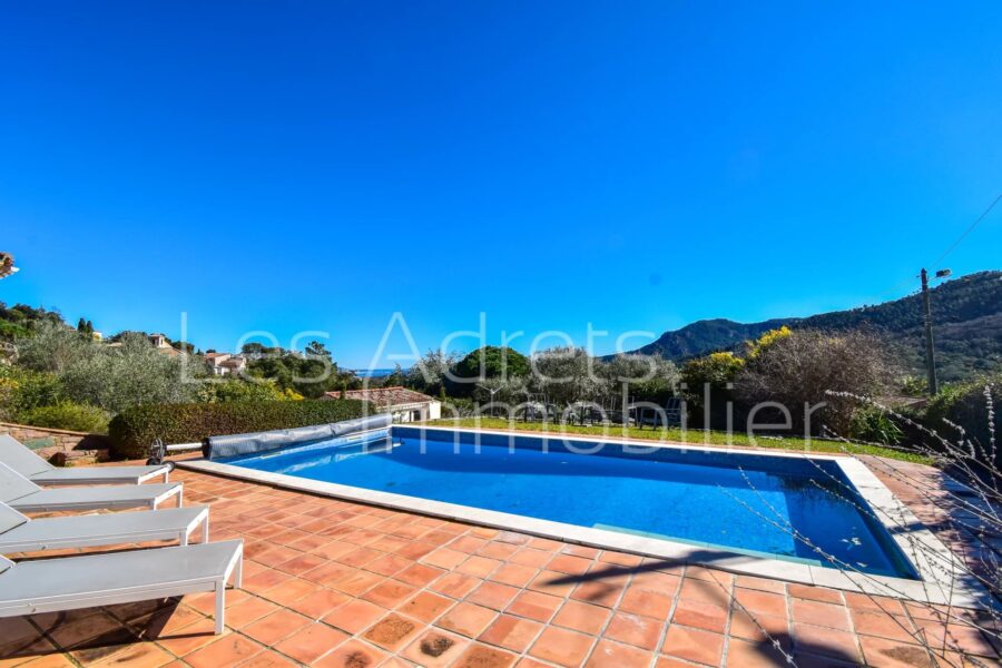 Maison à vendre à Les adrets-de-l&rsquo;estérel — Vue mer — photo 3
