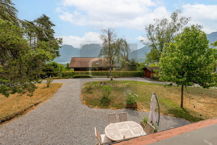 Maison à vendre à Saint-jorioz — Vue montagne — photo 12