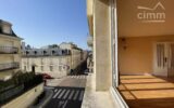 Appartement à vendre à Versailles — Vue sur la ville — photo 1